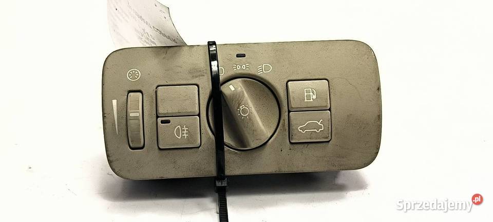 WŁĄCZNIK ŚWIATEŁ VOLVO V60 30739420