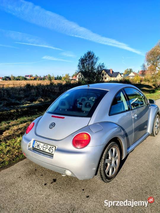 Volkswagen Beetle 16 benzyna sprawny zadbany elektryczne lusterka Wrocław