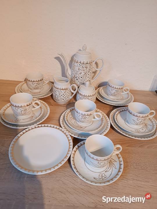 Porcelana ażurowo zdobiona zestaw do kawy Porcelana i szkło