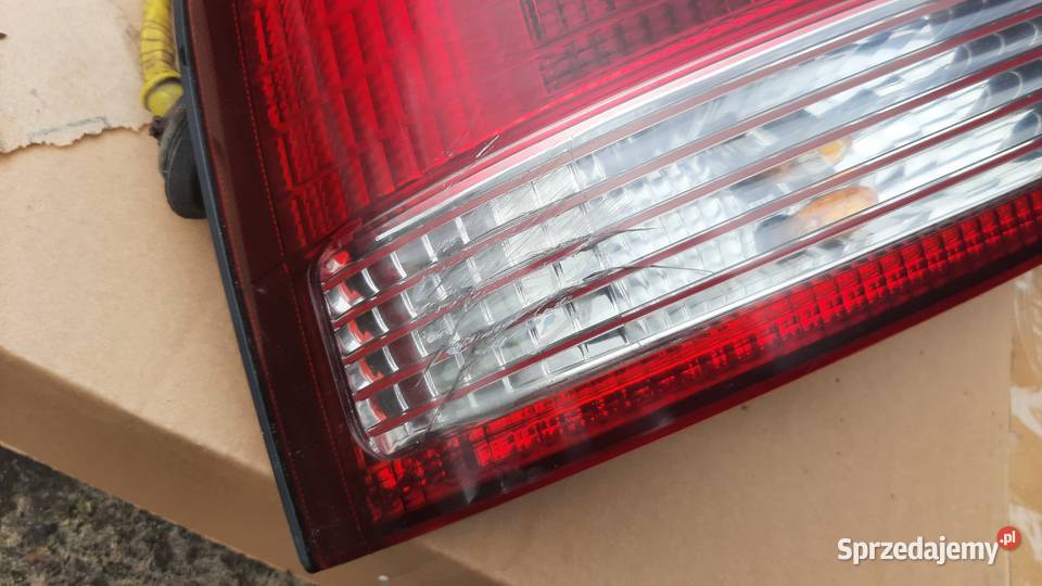lampa tylna lewa Mitsubishi Galant VIII sedan Motoryzacja Dębno