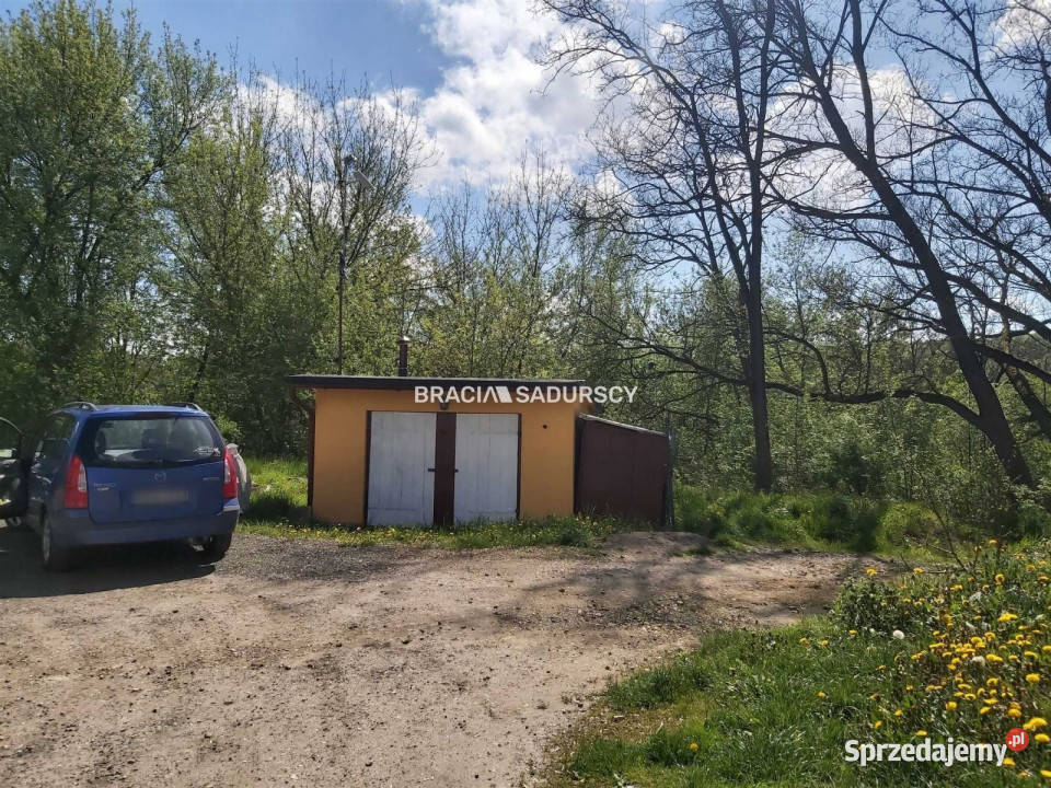 Garaż 26m2 Chrzanów Kolonia Fabryczna sprzedam