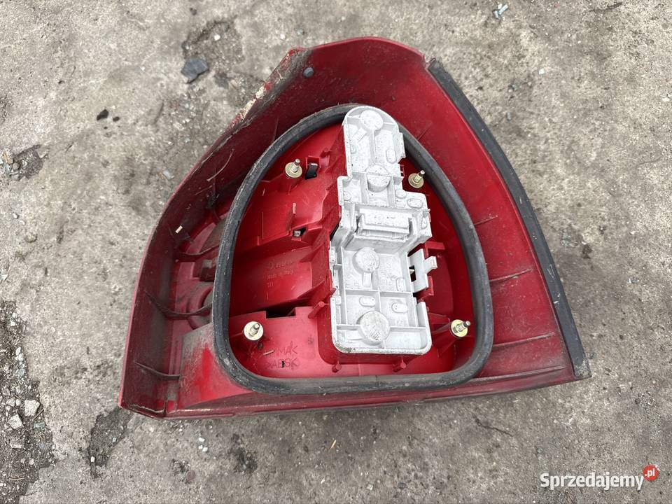 Lampa tył lewe Audi A3 8L 3D Ostrów Wielkopolski