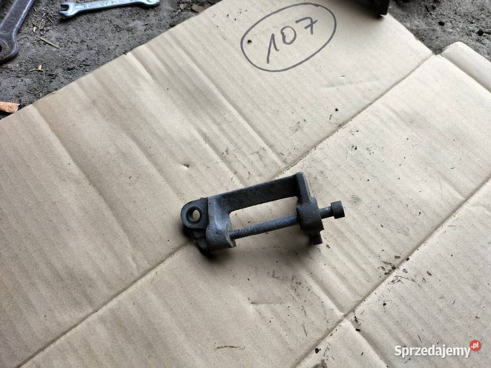 AUDI 80 B4 80B4 20 UCHWYT WSPORNIK ALTERNATORA Kamień-Kolonia sprzedam