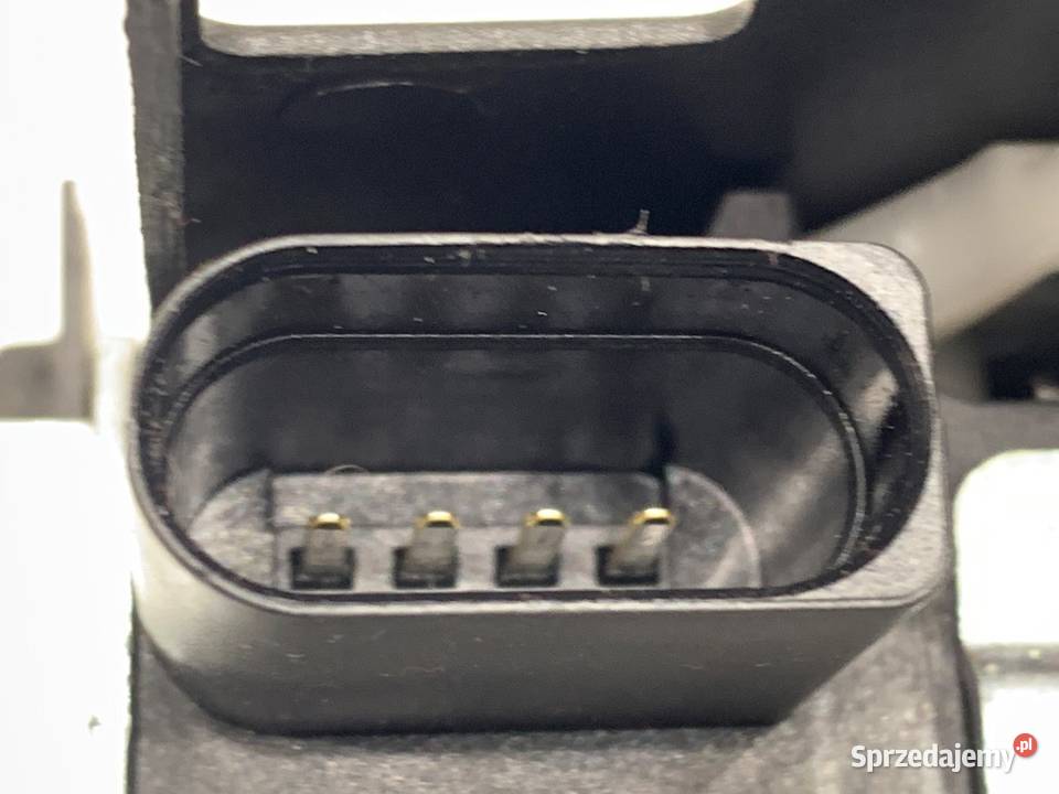 ZAMEK KLAPY TYŁ VW GOLF VII Hatchback podkarpackie sprzedam