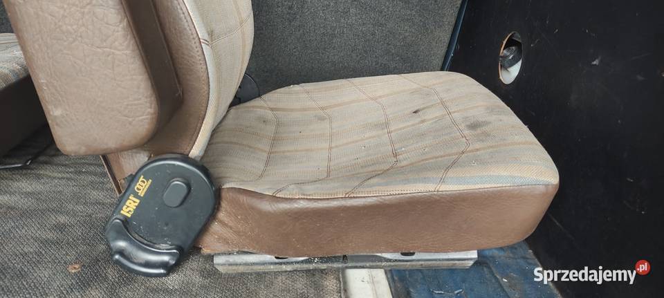 Fotele ISRI wolkswagen transporter t3 osobowe dolnośląskie Oleśnica sprzedam