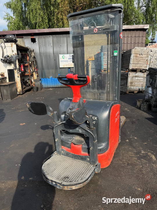 paleciak elektryczny z masztem Linde L14 AP łódzkie sprzedam
