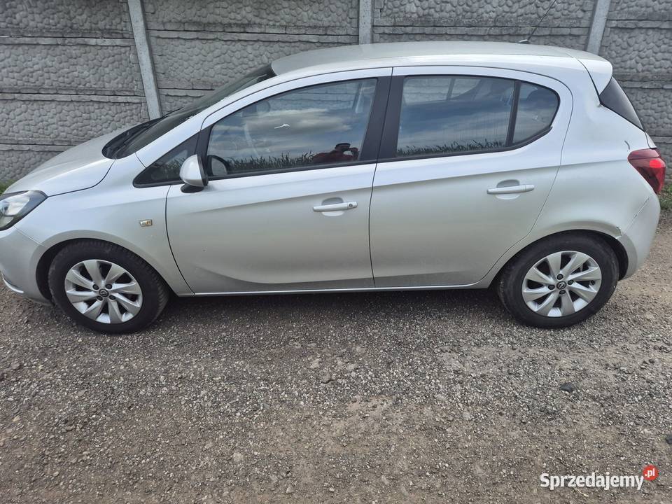 Opel Corsa 12 benzyna 70 2016r manualna Leszno sprzedam