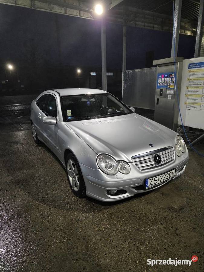 Mercedes Benz c klasa w 203 benzyna Szczecin
