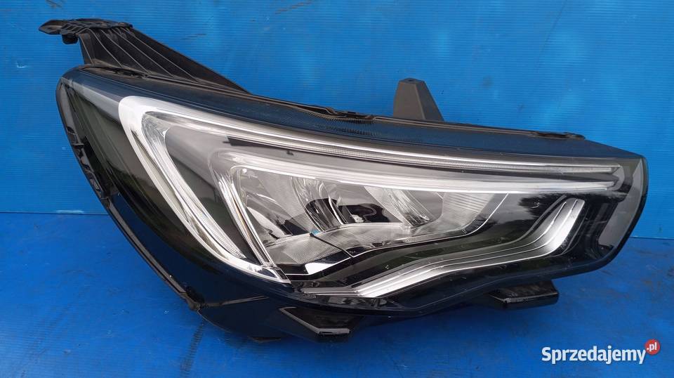 Reflektor Przód strona prawa Opel Grandland X wielkopolskie Nowy Tomyśl