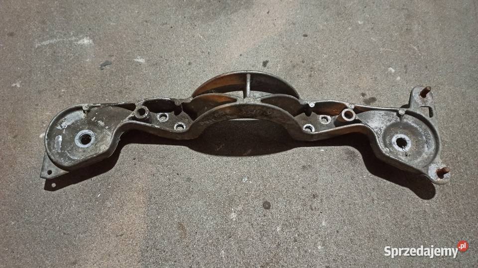 Łapa wspornik podpora dyfra Bmw e46 330d m57
