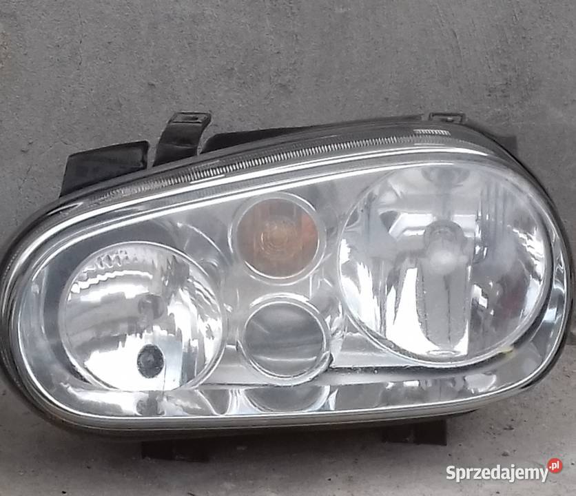 Reflektor przód VW Golf IV Sieradz