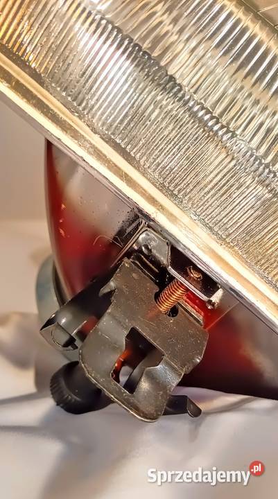 Reflektor Lampa Lewy Przód Ford Fiesta MK3 8995 osobowe pomorskie Gowino