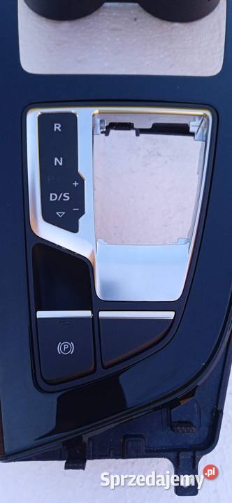 Ramka biegów dekor Black pianoambient audi A 4 Jasieniec