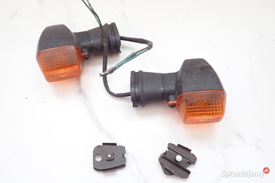 Dwa Kierunkowskazy Kierunkowskaz Zapinki Strzelce Krajeńskie