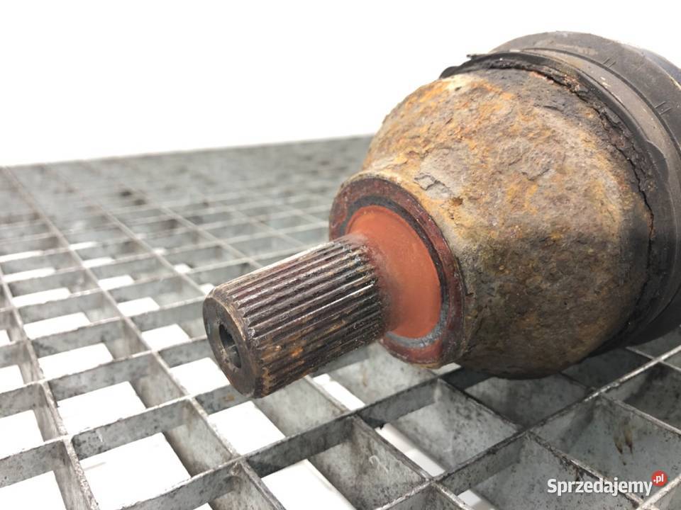 PÓŁOŚ PRAWY PRZÓD VOLVO V50 20 136 0312 PRZEGUB osobowe