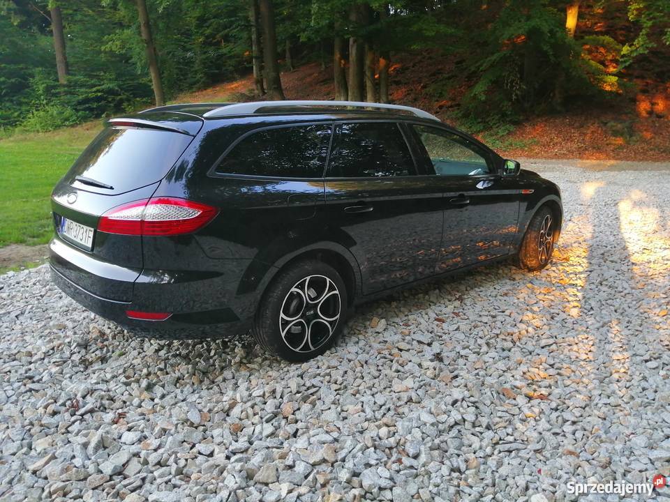 Ford mondeo MK4 20 Benzyna Rok produkcji 2009 Węgrów