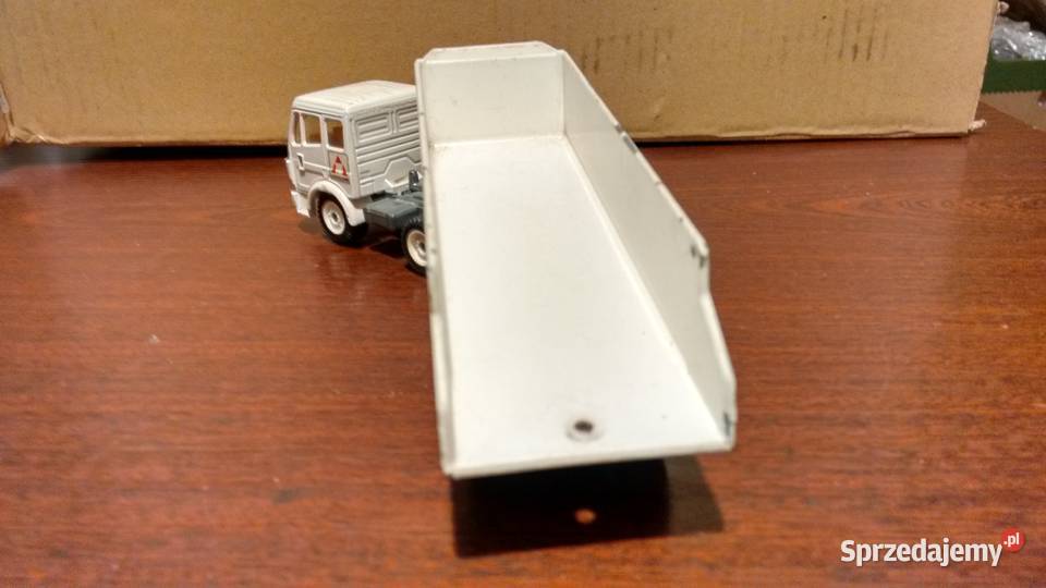 siku 2919 heitkamp mercedes z naczepą 2502 Stalowa Wola