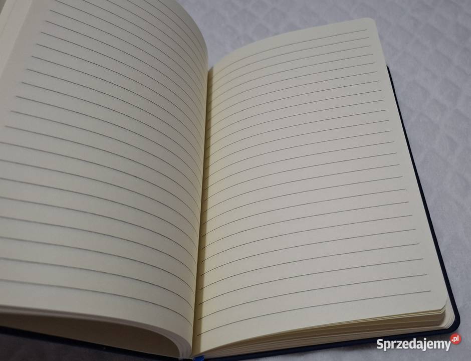 Zeszyt w linie z gumką spinającą i zakładką śląskie Czeladź sprzedam