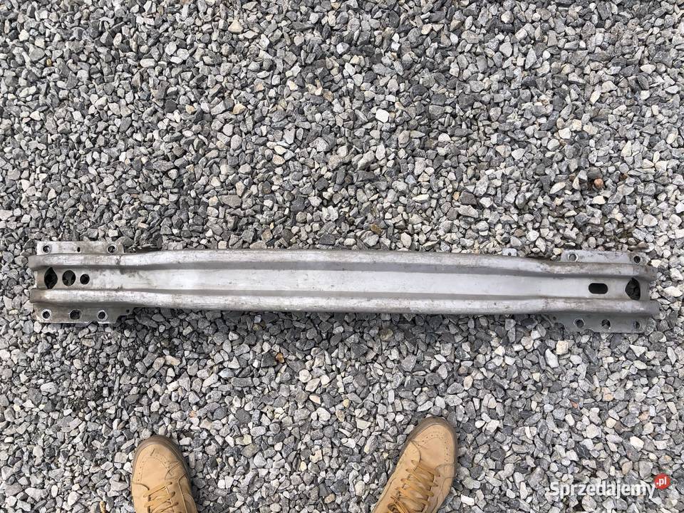 Belka zderzaka przód Volvo s90 v70 xc70 30791152 osobowe lubelskie sprzedam