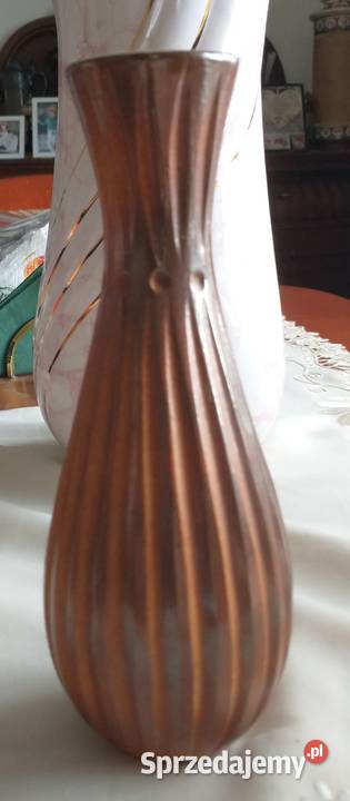Wazon ceramiczny z serii Malanika