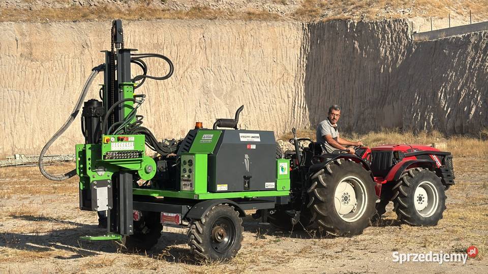 Kafar do barier drogowych na platformie dwukołowej, ciągniony Mazaka, 2,9 m