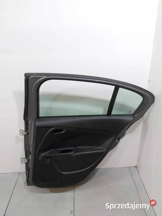 DRZWI PRAWE TYŁ SEDAN 695A Fiat Tipo II 2016 Drzwi