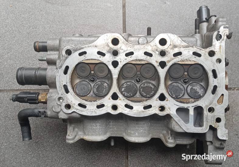 Głowica Hyundai Kia 10 12 V 2211104100