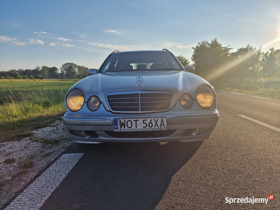 MercedesBenz Klasa E W210 Elegance Kombi 27 CDI Karczew