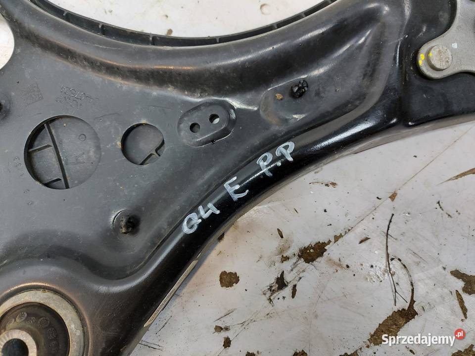 Audi Q4 ETRON 89A 89E WAHACZ PRAWY PRZÓD