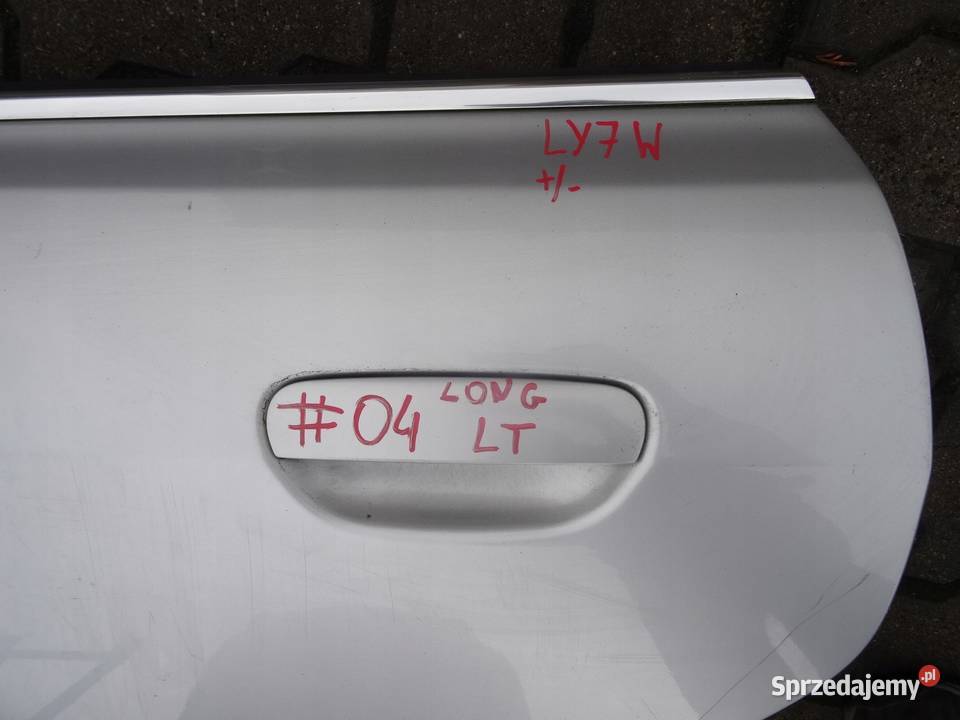 AUDI A8 D2 9902 DRZWI LEWY TYL LONG LY7W Drzwi Przemęt sprzedam