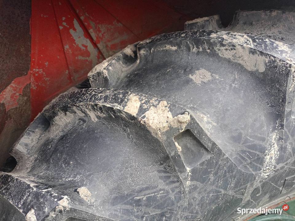 Ursus c385 nowe opony tył osiemdziesiątka Ursus Orneta sprzedam