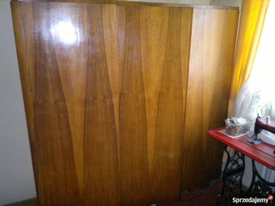 Kredenskomoda z nadstawką Opoczno