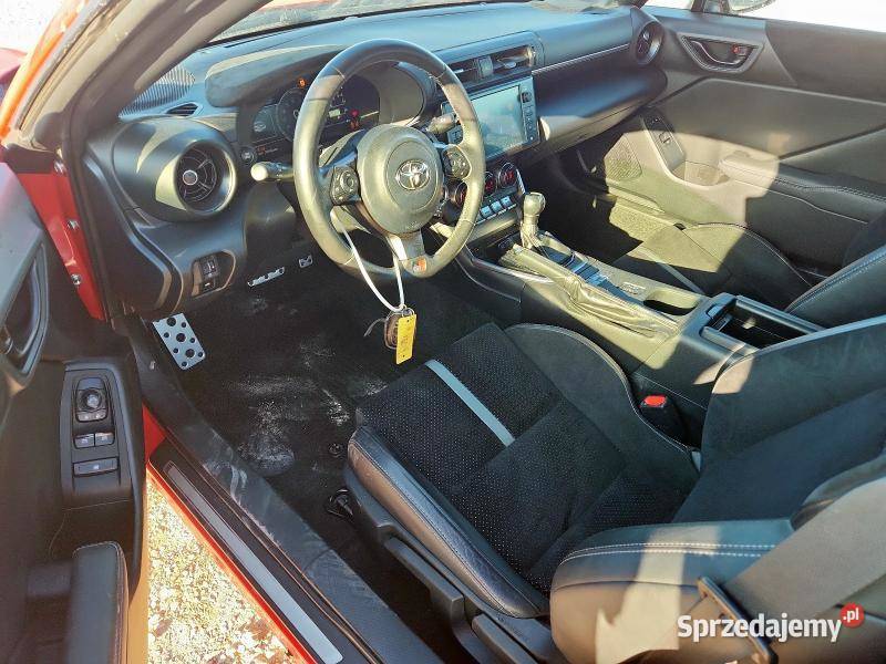 Toyota GR86 Premium 2022 24L 228 benzyna Warszawa sprzedam