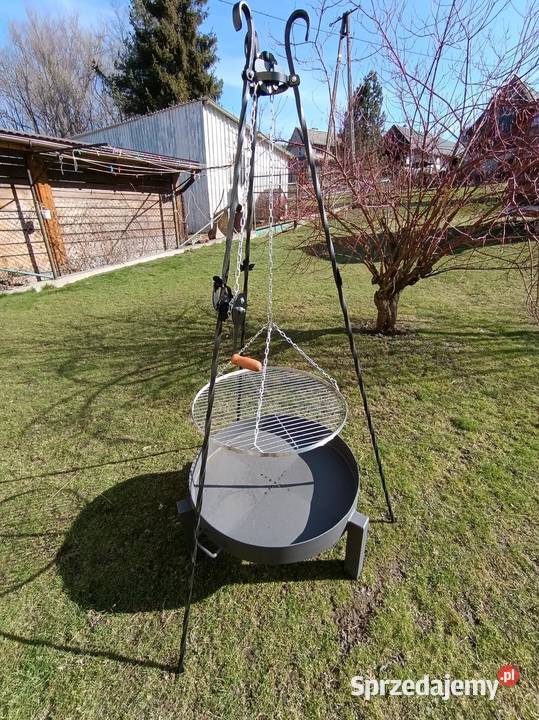 Trójnóg do grilla z kołowrotkiem solidny pod Orawka sprzedam