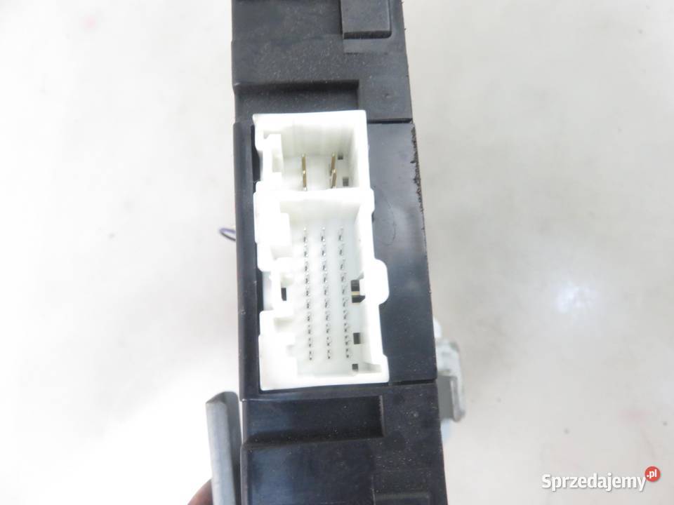 MODUŁ BCM MAZDA 5 CR19 CD3467560A Skrzynki bezpieczników