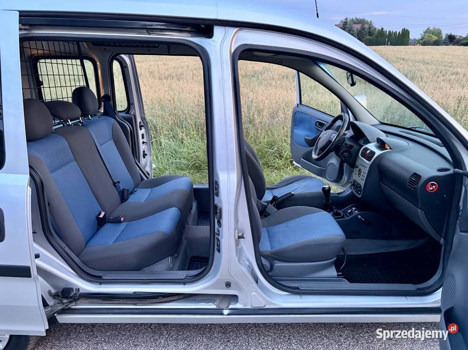 OPEL Combo Salon VAN Furgon 17 DI Isuzu Rok produkcji 2003 mazowieckie Warszawa
