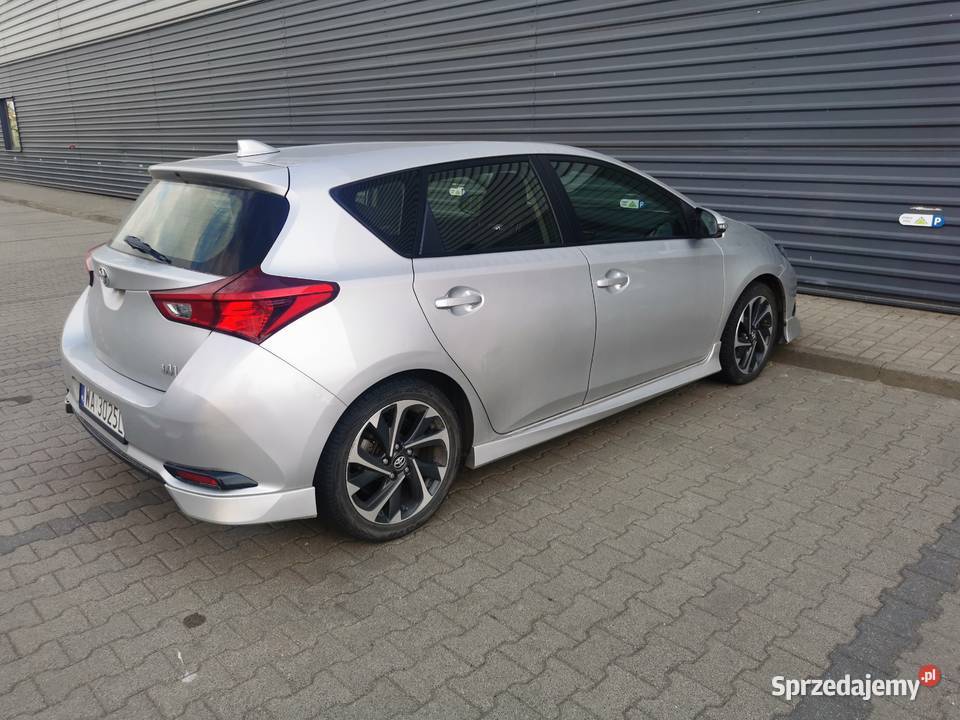 Toyota corolla iM Auris Warszawa sprzedam