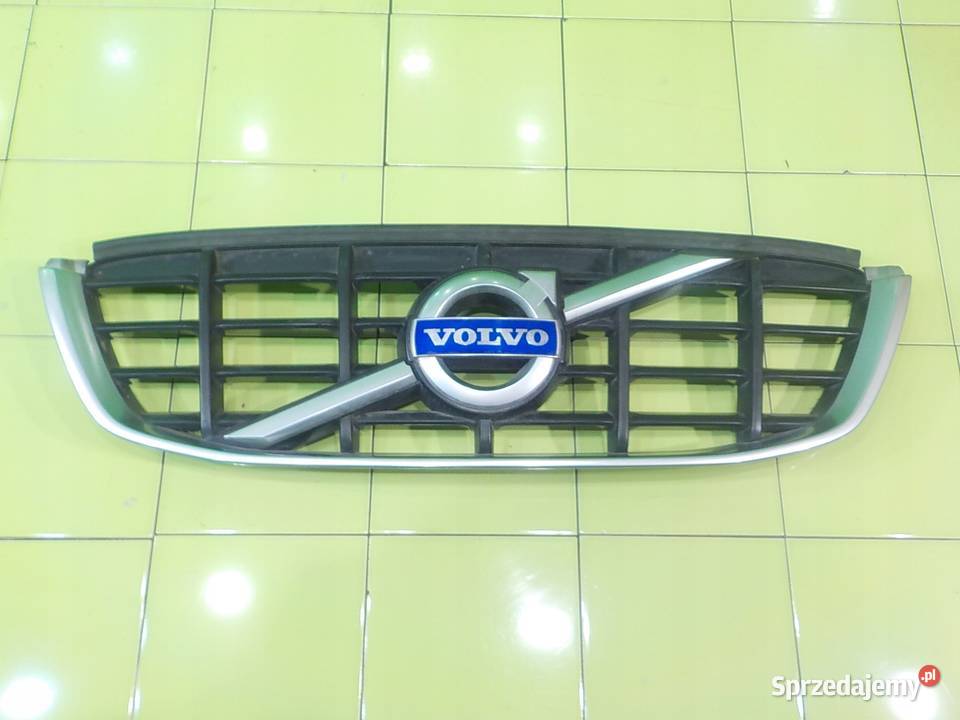 VOLVO XC60 24 D AUT 09r KOMBI 5D atrapa grill Suków