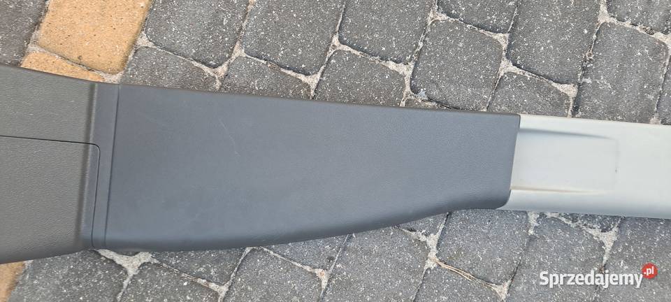 Plastik osłona słupka lewai prawa strona Ford