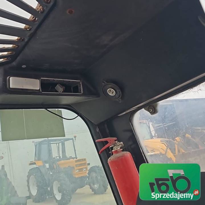 Kompletna kabina Bobcat Massey Ferguson 2011 Wilkowo
