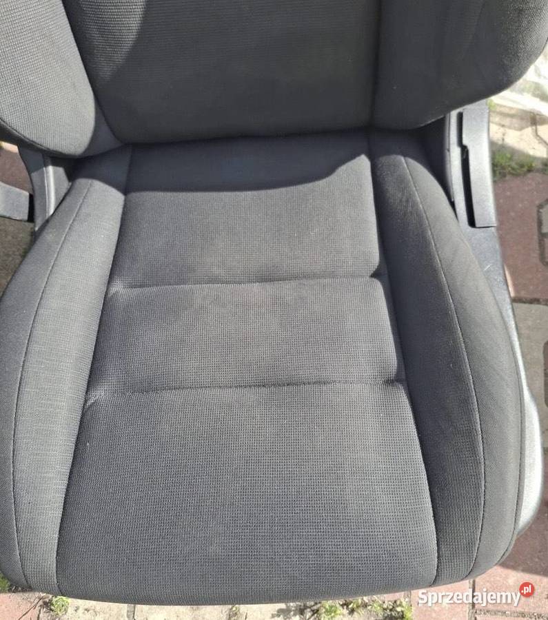 Komplet fotel kanapa tylna oryginat USA Jeep osobowe Opole sprzedam