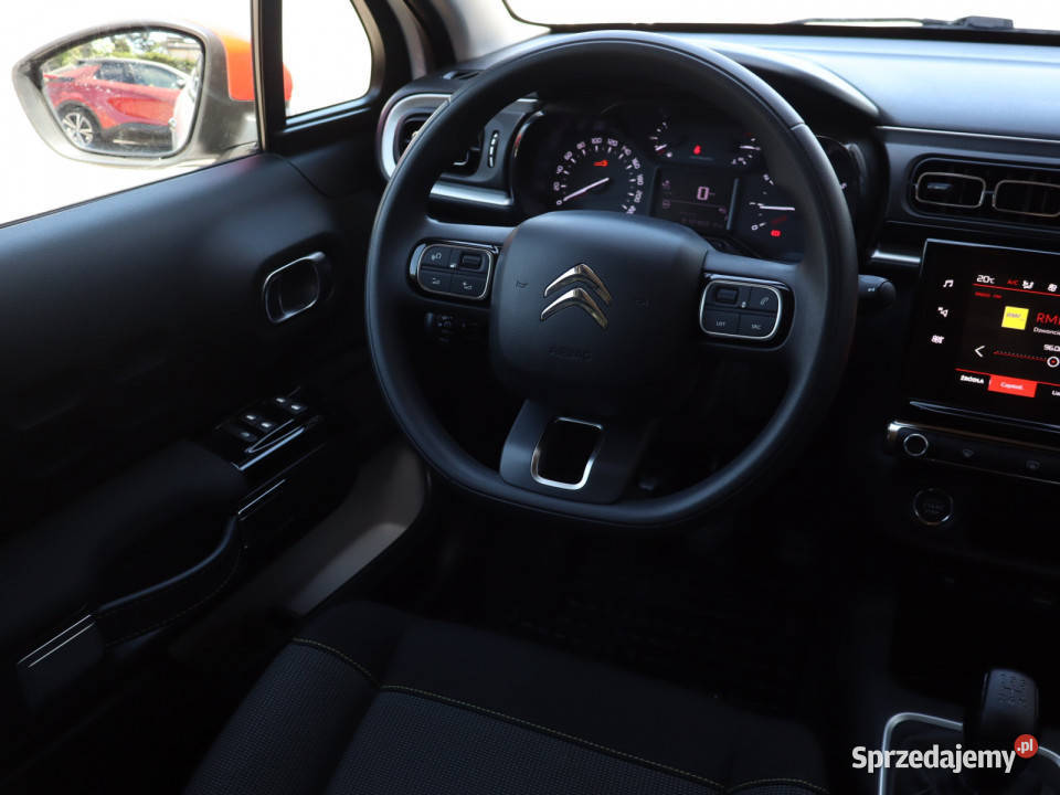 Citroen C3 12 PureTech Rok produkcji 2023 Katowice