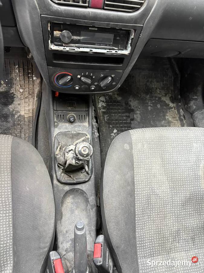 Opel Combo manualna Combo Daleszyce