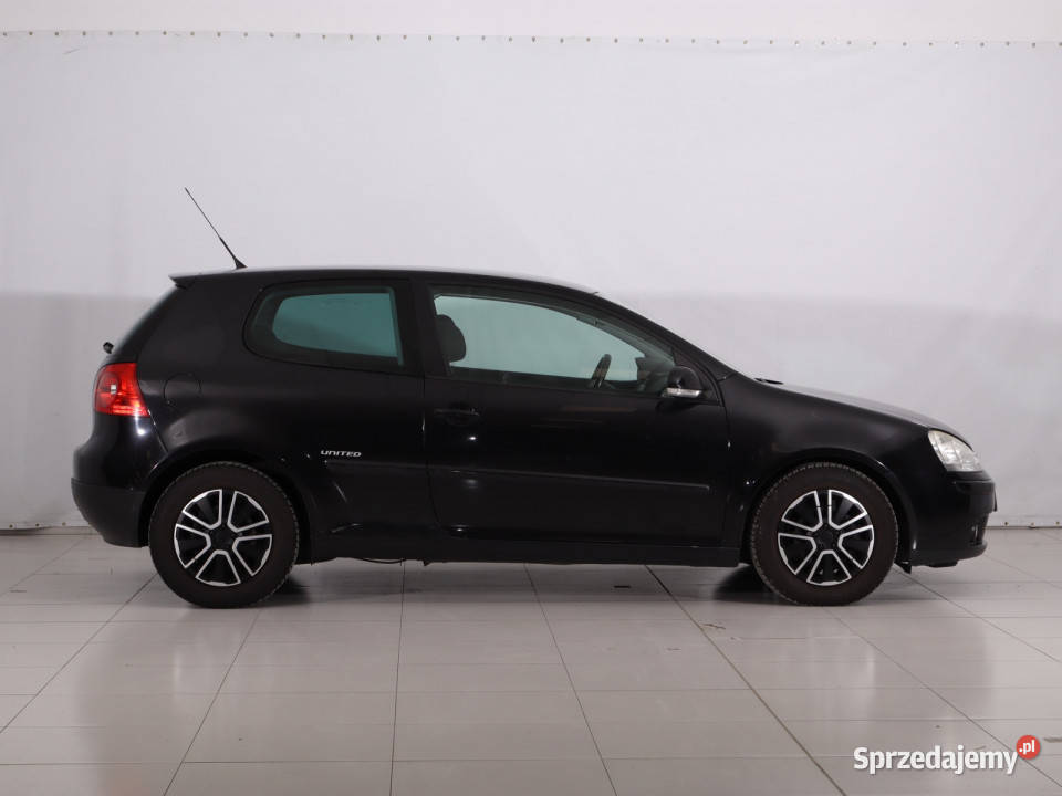 VW Golf 14 16V Piaseczno sprzedam