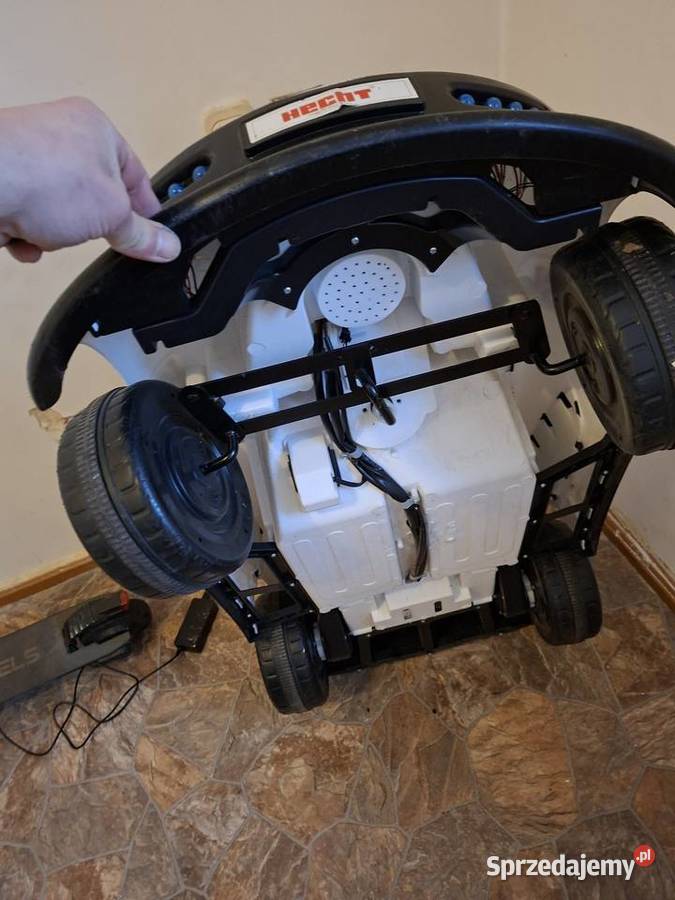 Autko na akumulator 3 lata+ Pojazdy elektryczne i spalinowe śląskie sprzedam