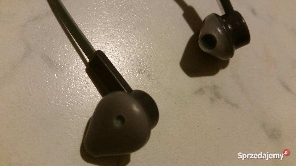 Sluchawki douszne FLYING TIGER na kablu lubelskie Puławy