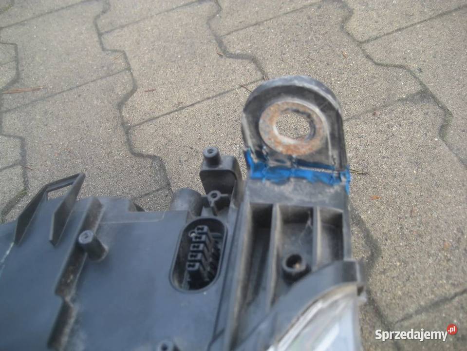 audi a6 c6 0408r lampa przód prawa xenon nie Rakoniewice sprzedam