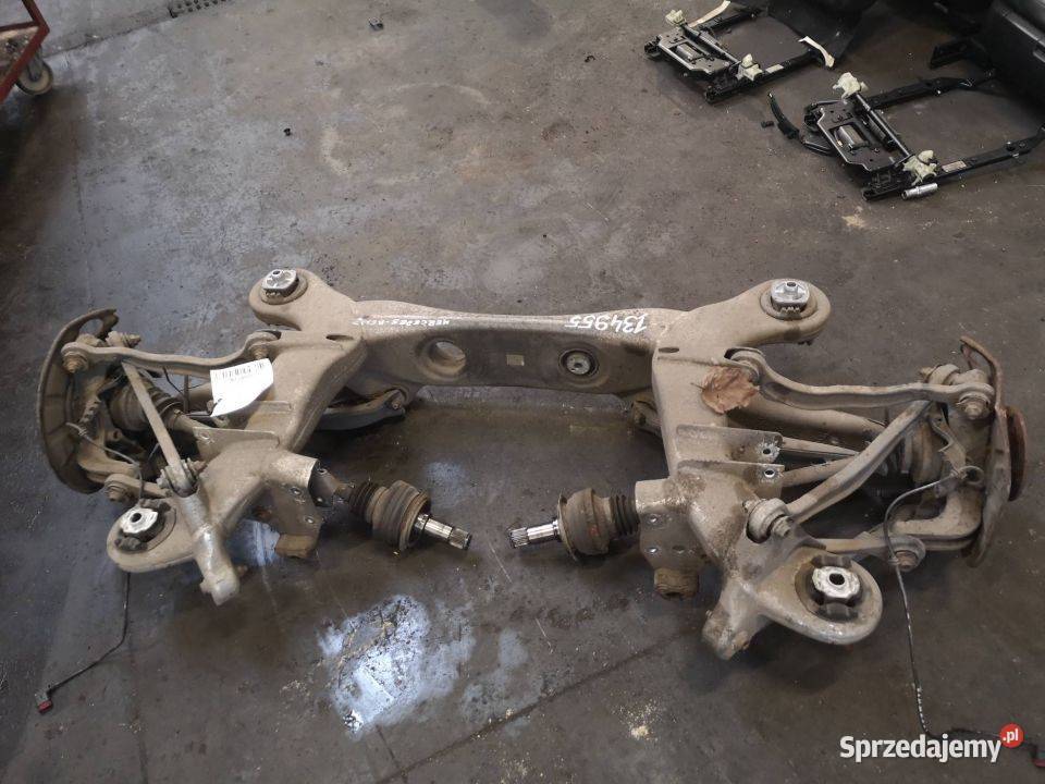 BELKA SANKI TYŁ 30 CDI W221 S 320 Lipno