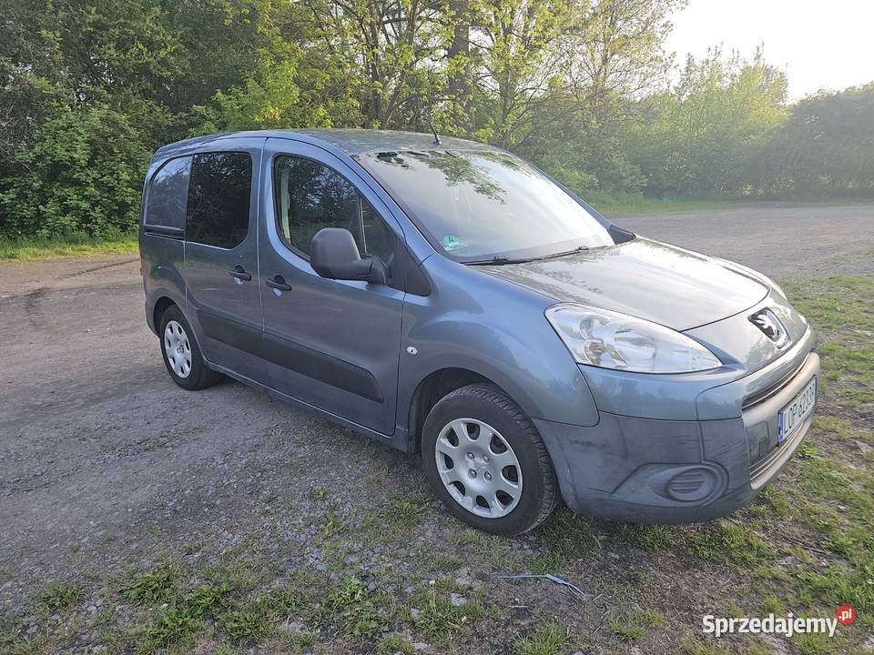 Peugot partner uszkodzony lubelskie Opole Lubelskie