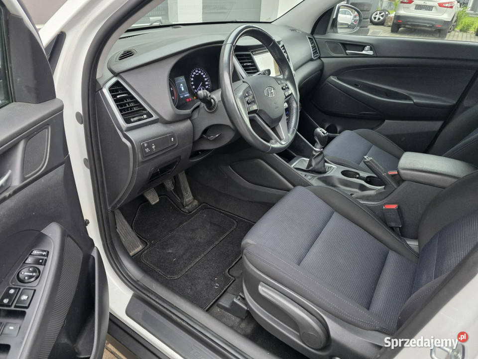 Hyundai Tucson manualkamera cofanianawigacja Żabno